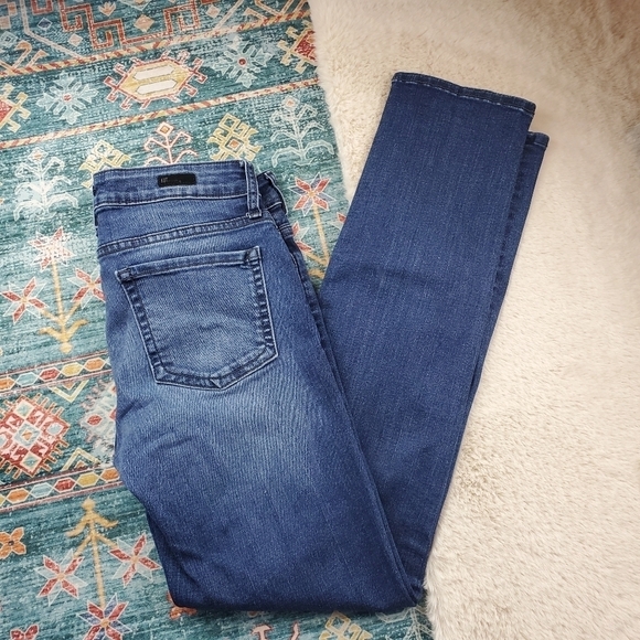 Kut from the Kloth Catherine Boyfriend 4 - Picture 8 of 9